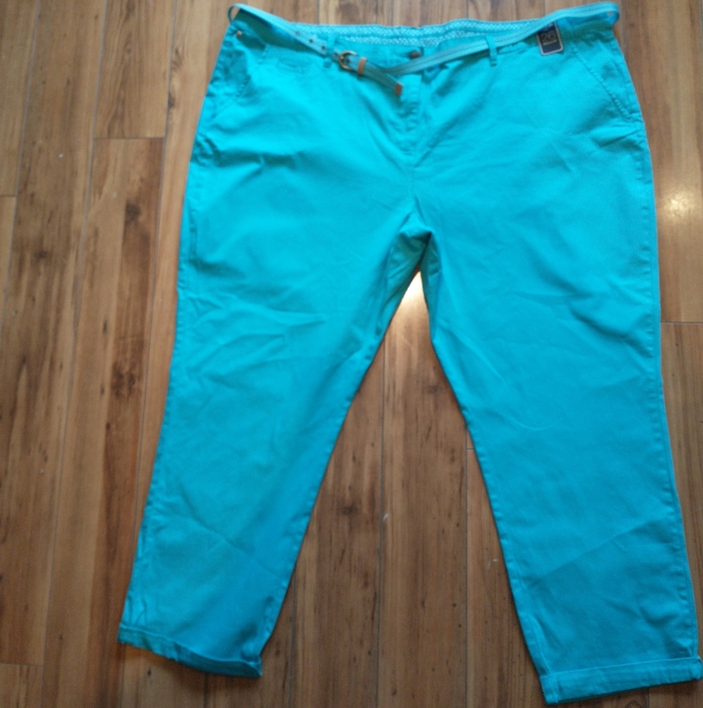 Maine New England Ladies Capris, Turquoise, Plus Size 26